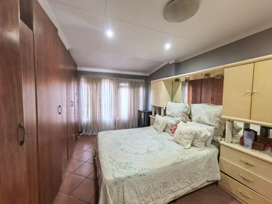 3 Bedroom Property for Sale in Waterval East North West